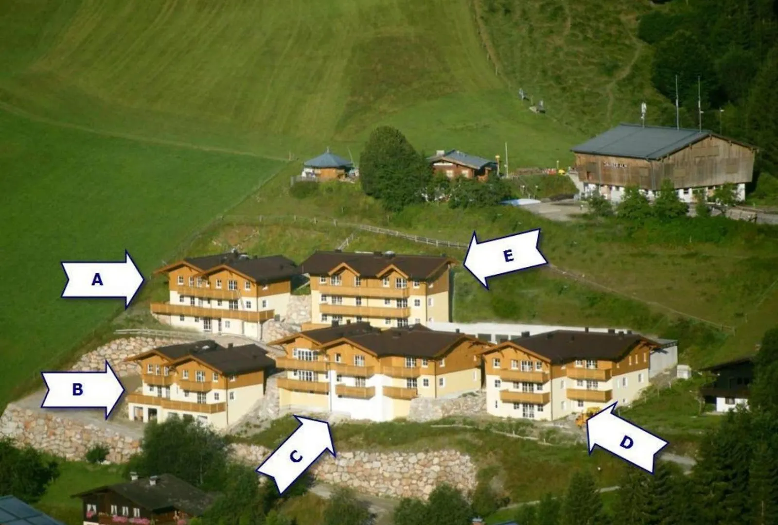 Holiday home Alpen Resort Saalbach D4